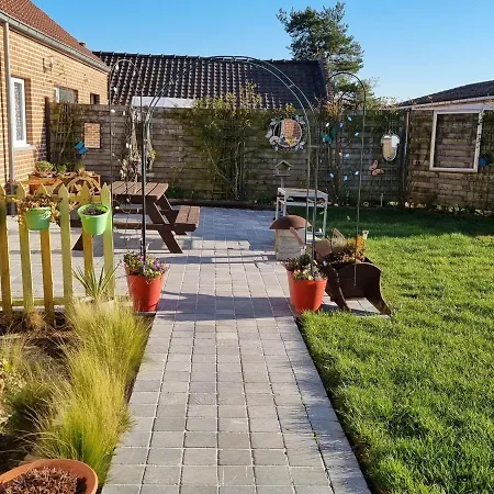 De Charme Avec Jardin, Proche Belgique, Equipe Confort, Ideal Famille Et Motards - Fr-1-510-176 *